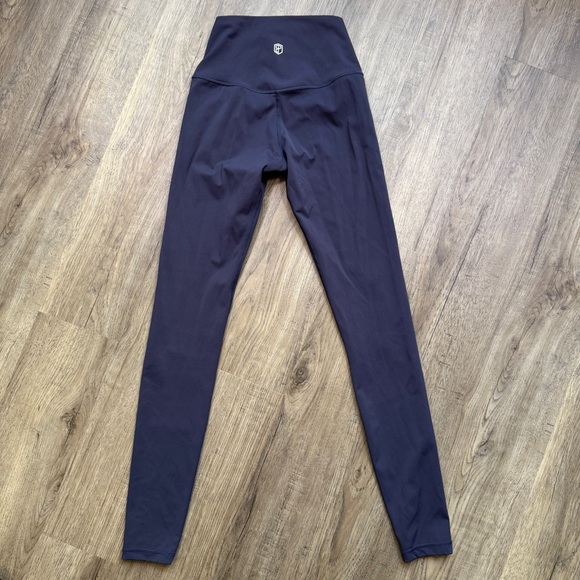Born Primitive - Bundle of 3 Your Go To Legging 2.0 - Long Leggings - Picture 11 of 11